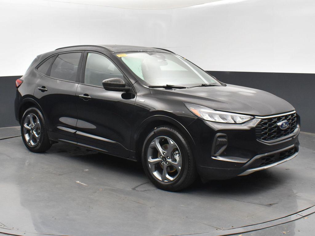 used 2023 Ford Escape car, priced at $18,999