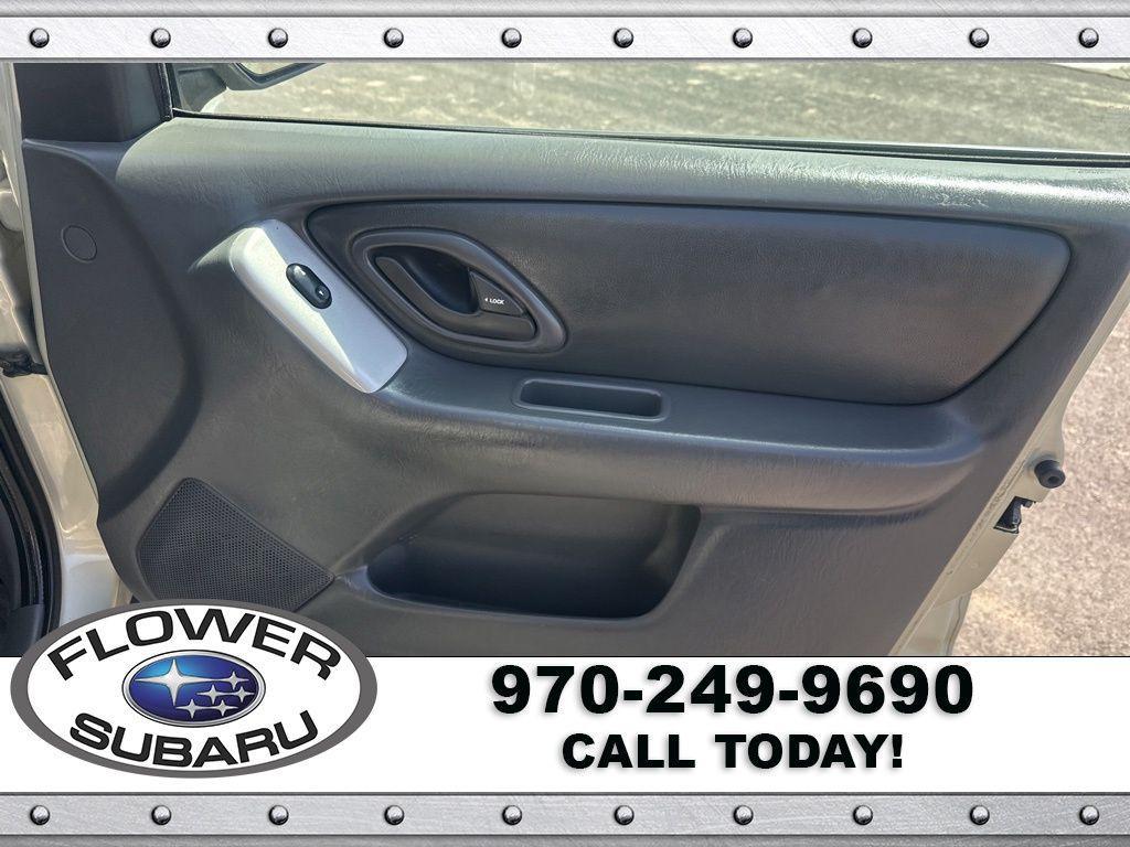 used 2004 Mazda Tribute car, priced at $9,596