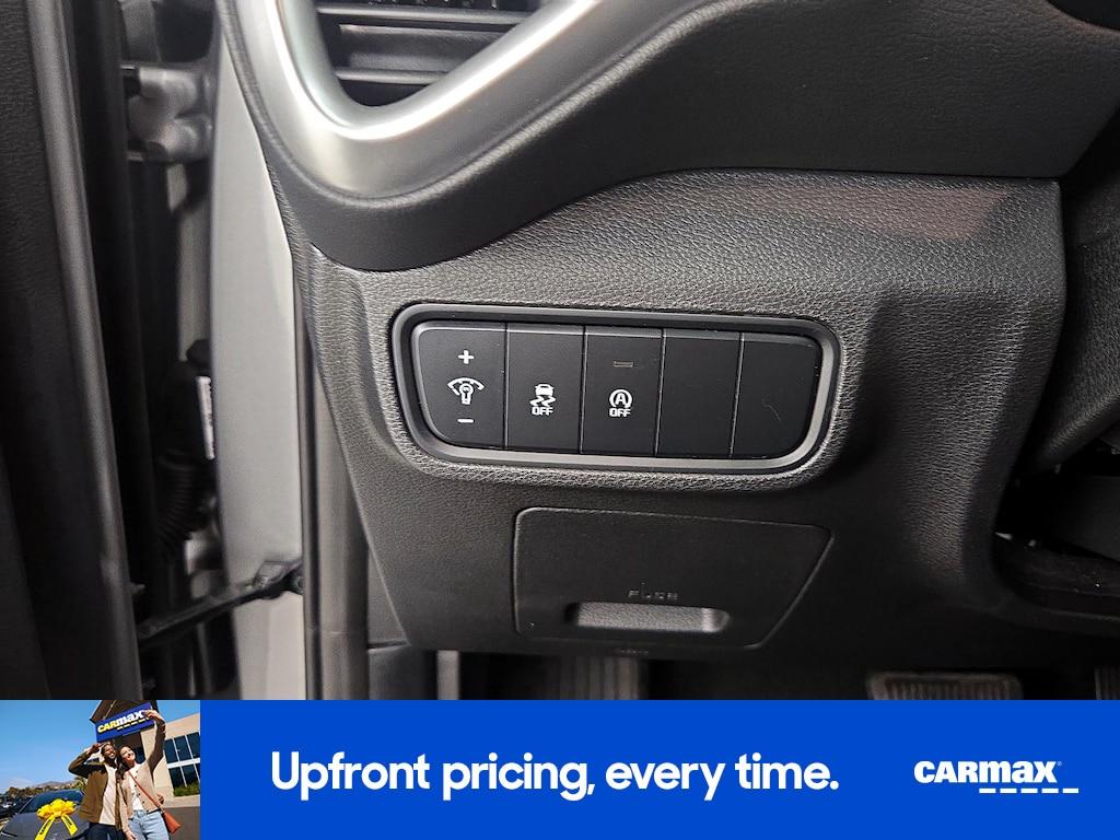 used 2024 Kia Soul car, priced at $19,998