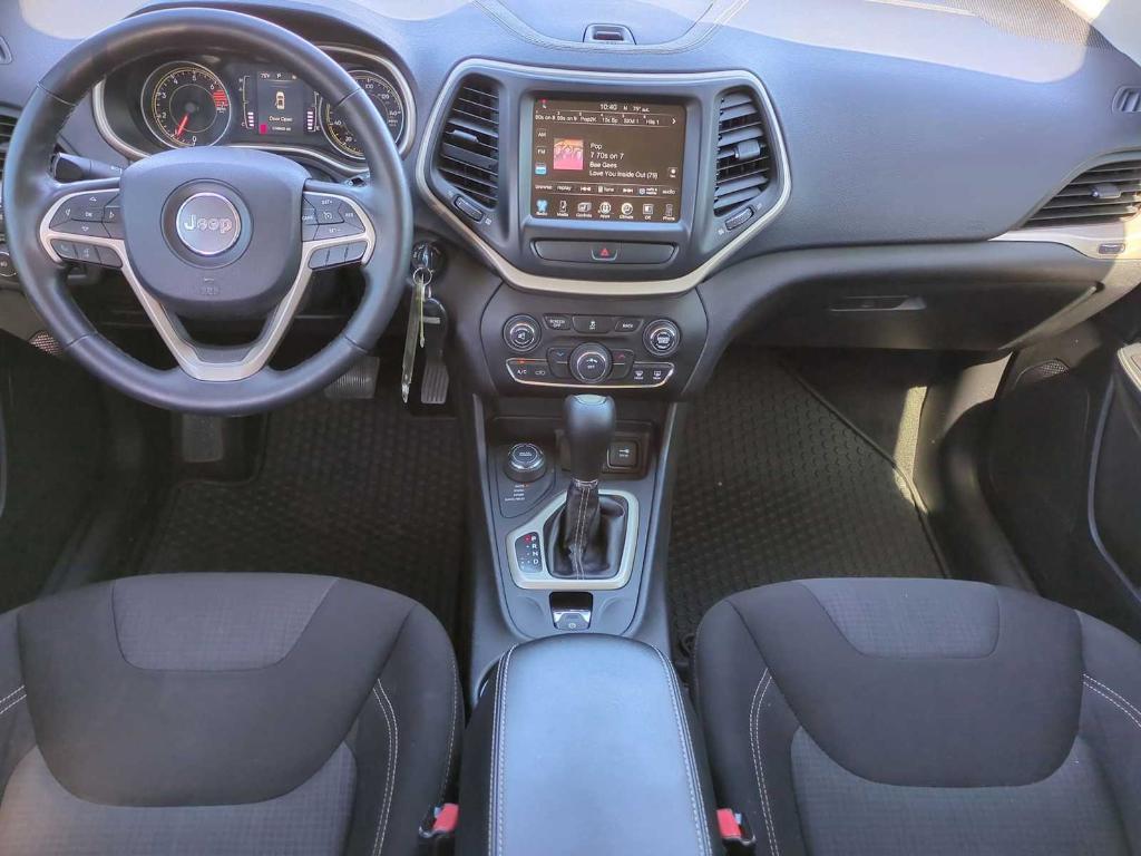 used 2016 Jeep Cherokee car, priced at $9,932