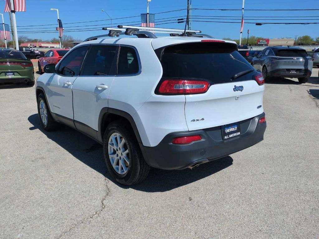 used 2016 Jeep Cherokee car, priced at $9,932