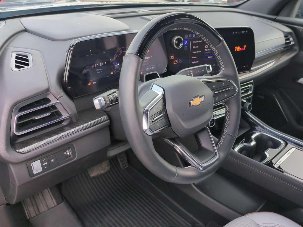 used 2026 Chevrolet Traverse car, priced at $52,213