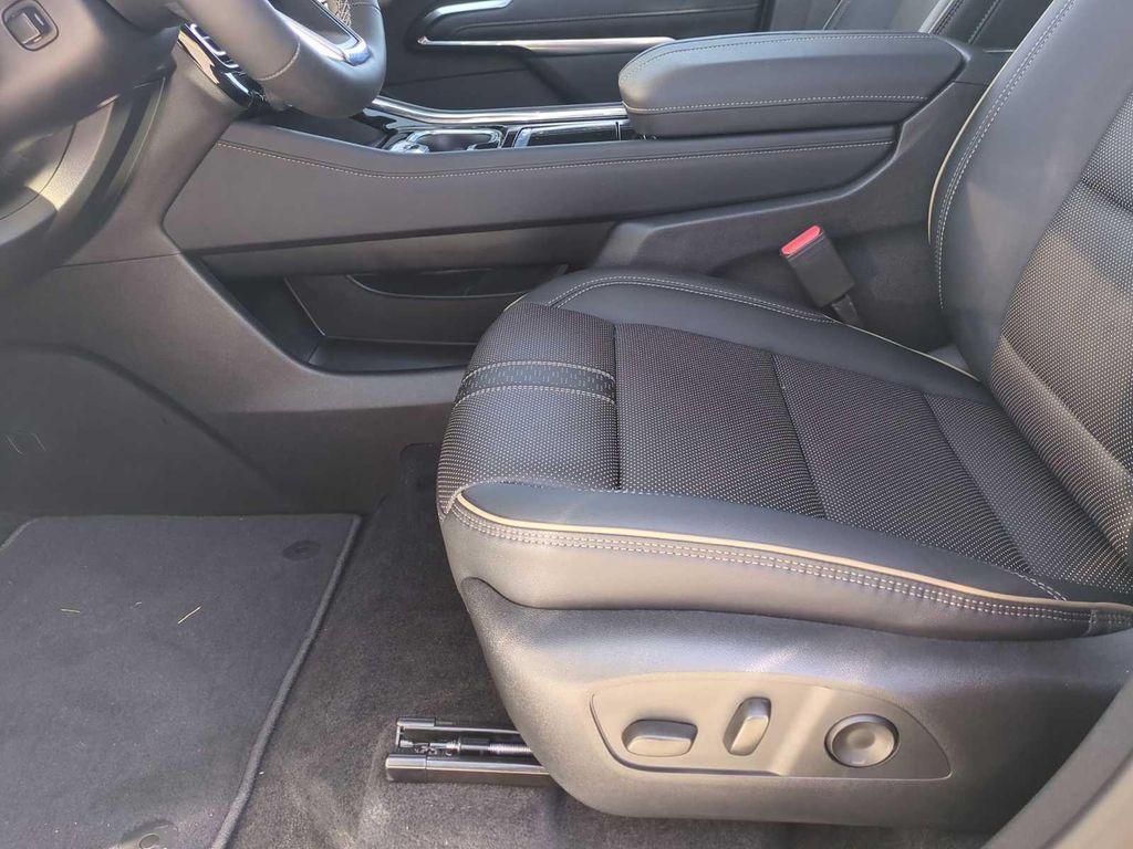 used 2026 Chevrolet Traverse car, priced at $49,999