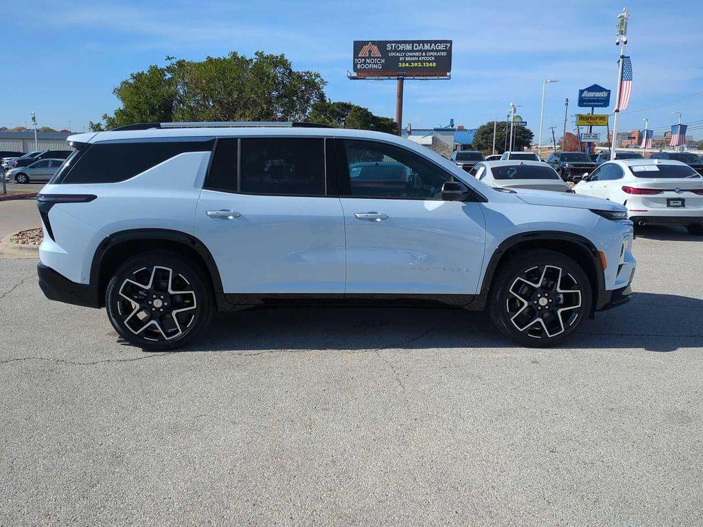 used 2026 Chevrolet Traverse car, priced at $49,999