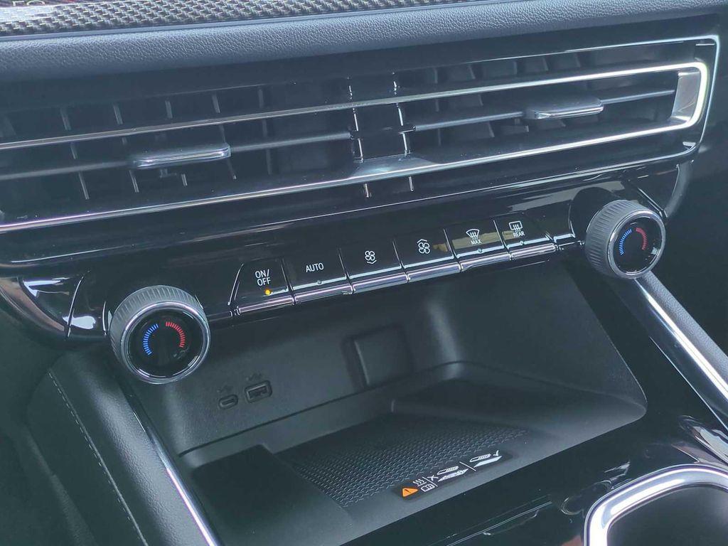 used 2026 Chevrolet Traverse car, priced at $49,999