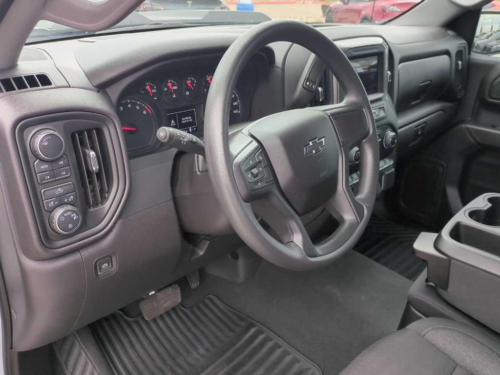 used 2024 Chevrolet Silverado 1500 car, priced at $44,013