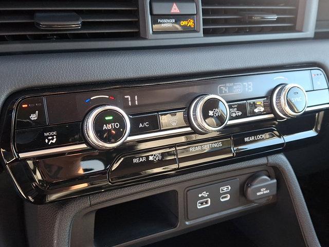 used 2024 Honda Pilot car, priced at $35,847