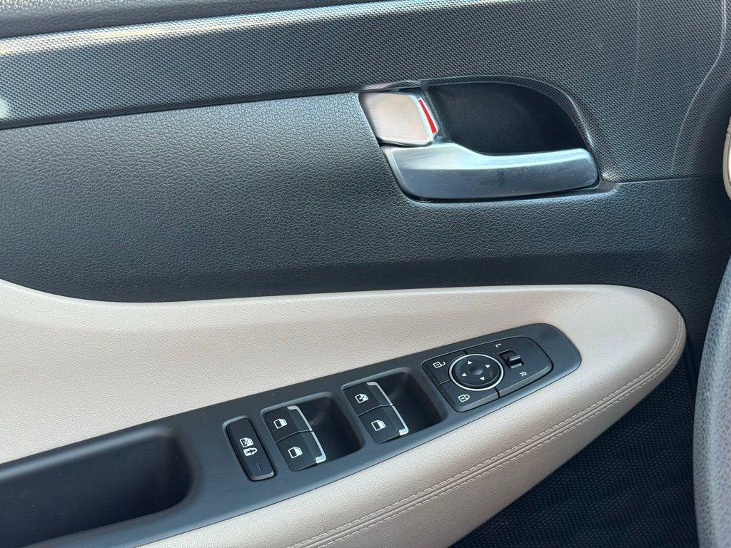 used 2023 Hyundai Santa Fe car, priced at $21,867