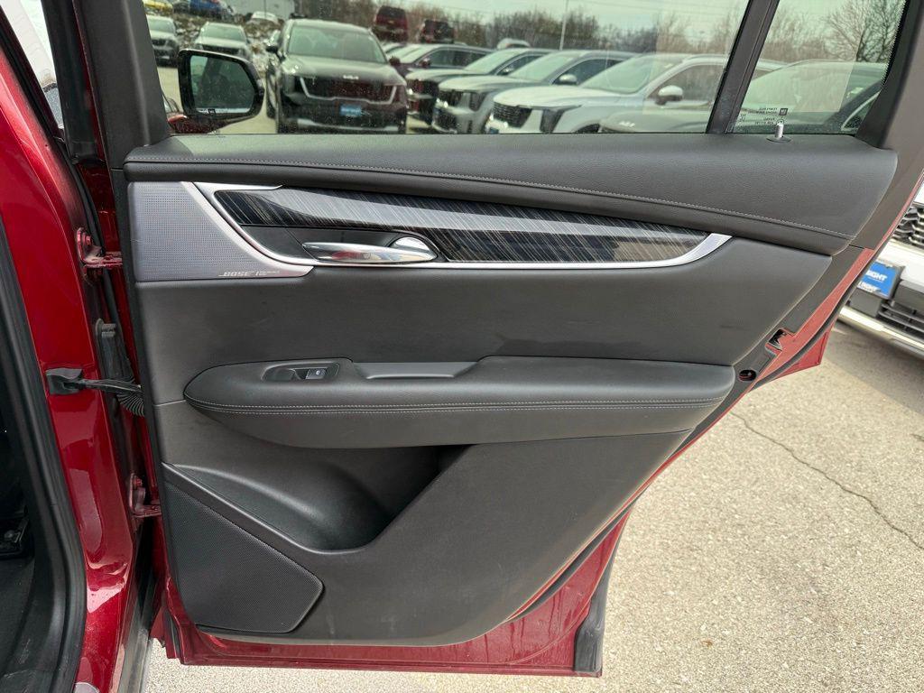 used 2023 Cadillac XT6 car, priced at $31,475