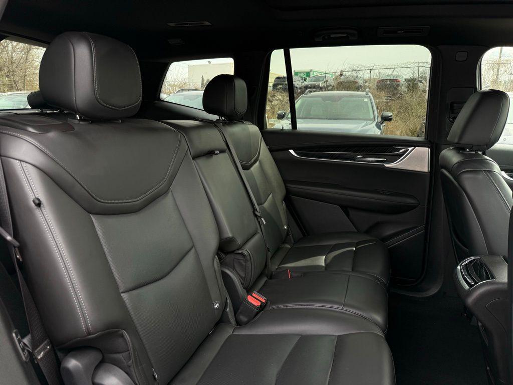 used 2023 Cadillac XT6 car, priced at $31,475