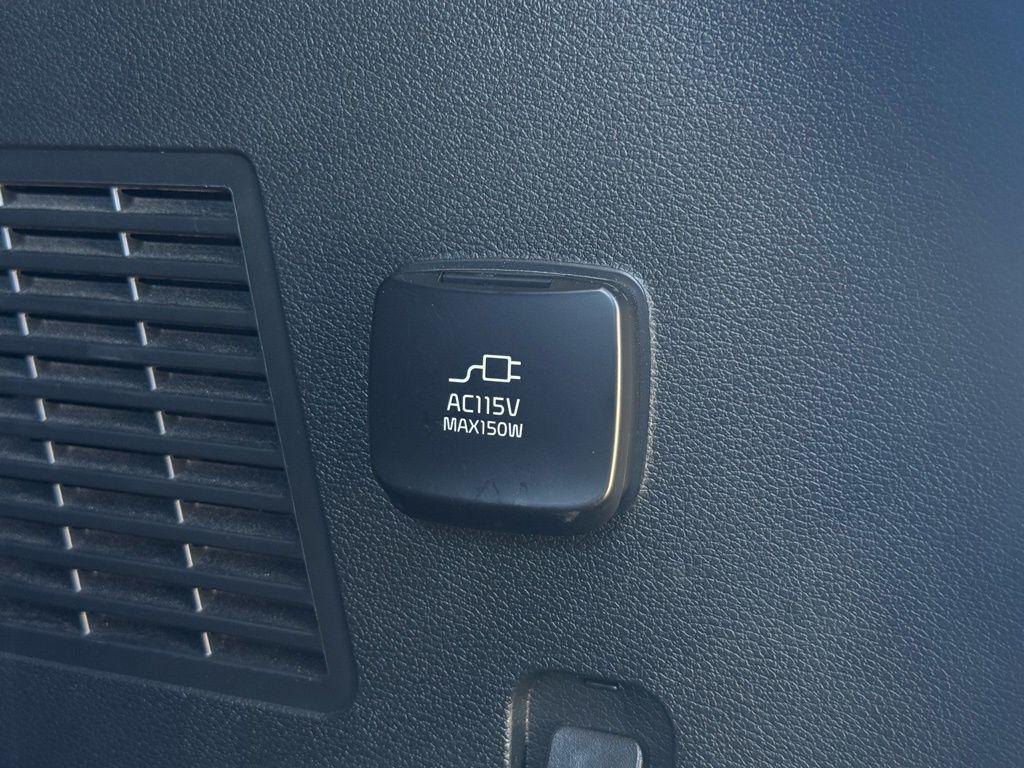 used 2023 Kia Telluride car, priced at $37,697