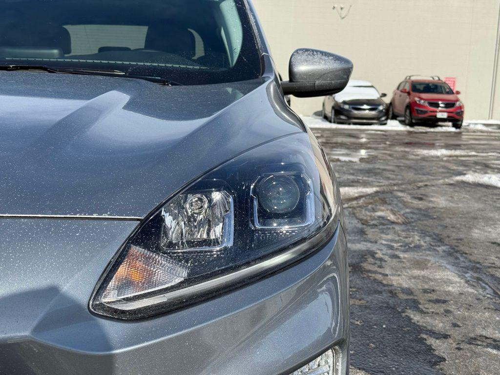 used 2022 Ford Escape car, priced at $20,755
