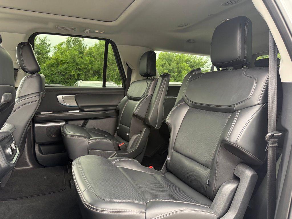 used 2025 Ford Expedition Max car, priced at $65,631