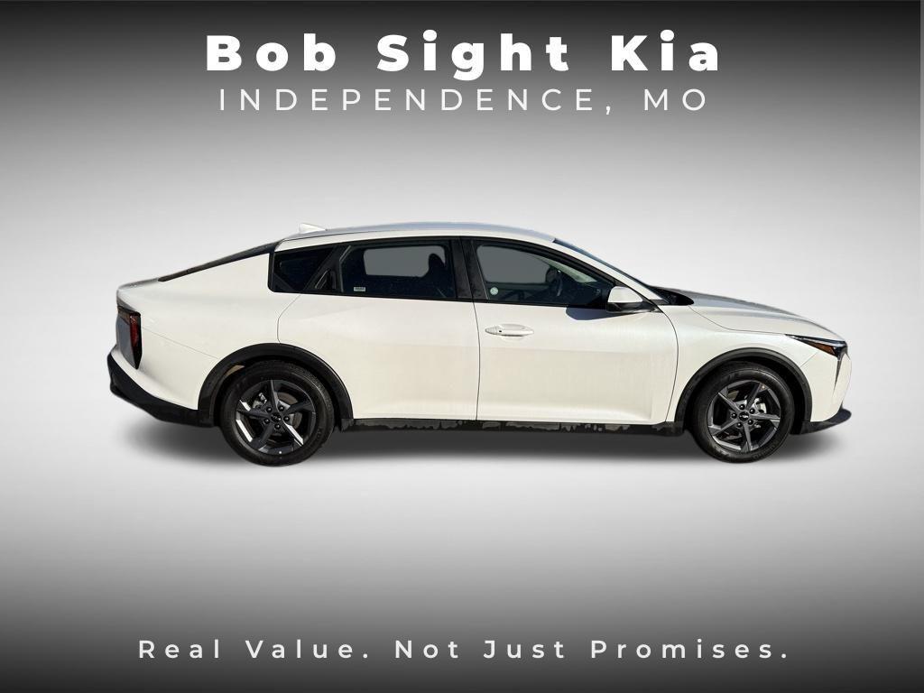 used 2025 Kia K4 car, priced at $20,000