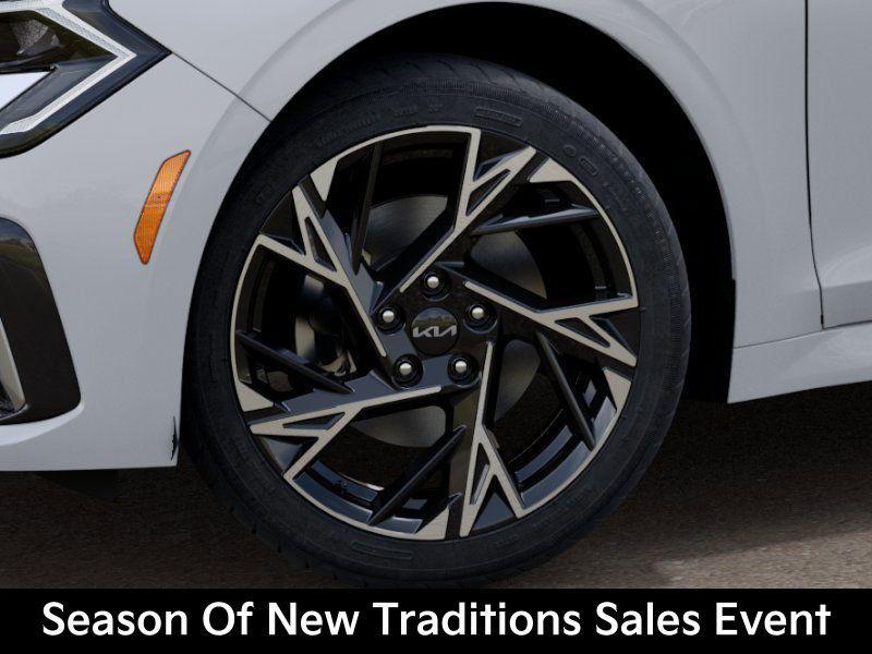 new 2025 Kia K5 car, priced at $27,867