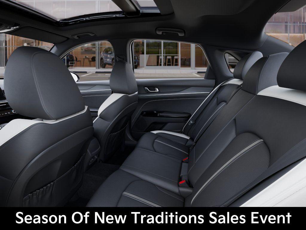new 2025 Kia K5 car, priced at $27,867