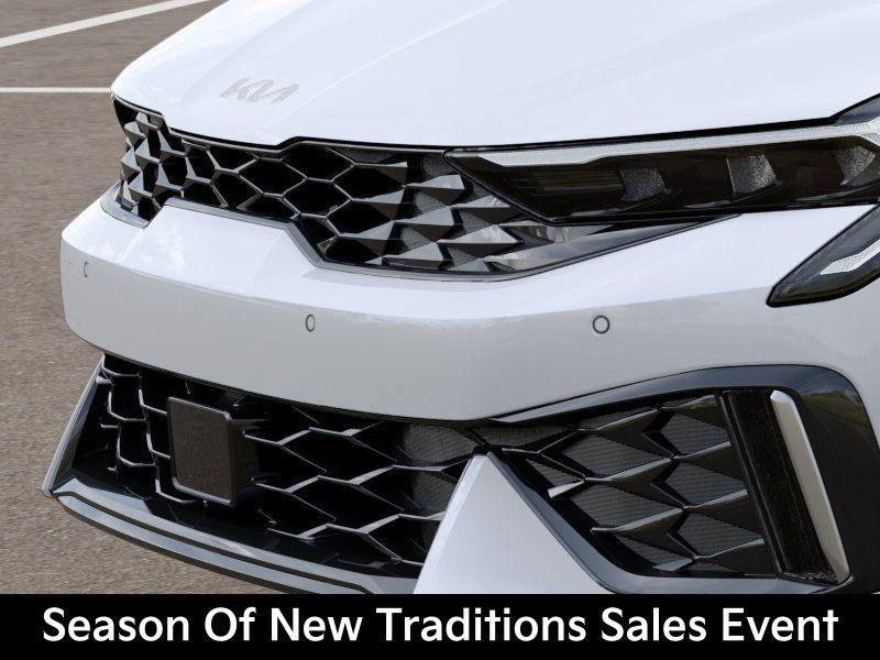 new 2025 Kia K5 car, priced at $27,867