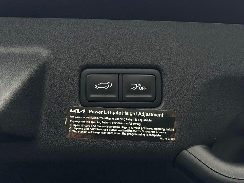 new 2027 Kia Telluride Hybrid car, priced at $61,085