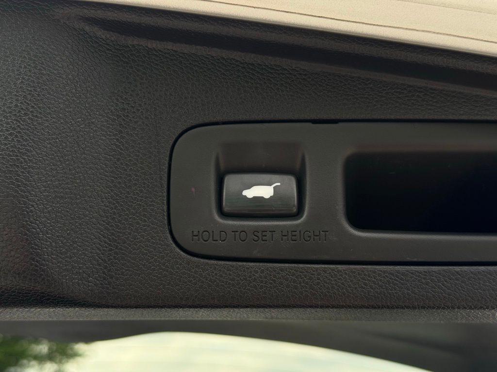 used 2020 Honda CR-V car, priced at $21,267