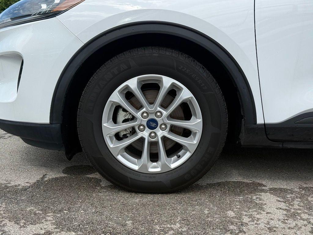 used 2021 Ford Escape car, priced at $15,904