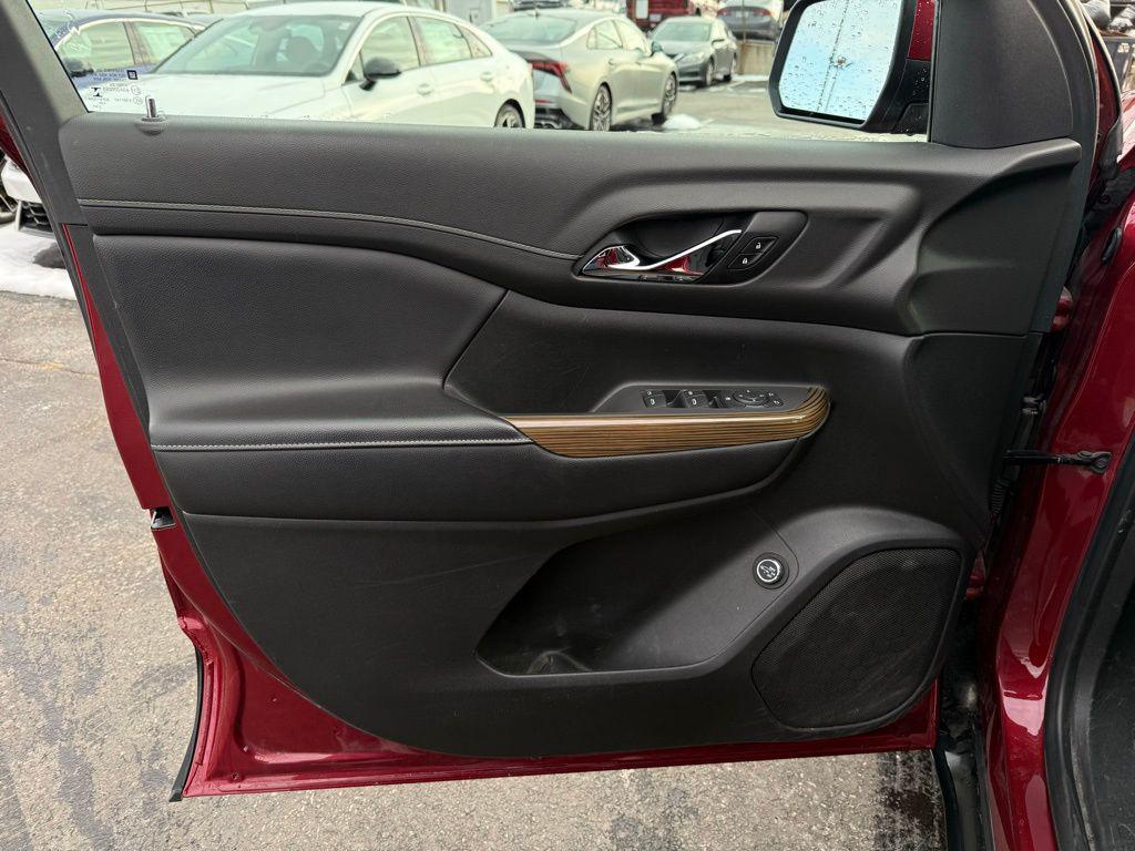 used 2020 GMC Acadia car, priced at $16,127