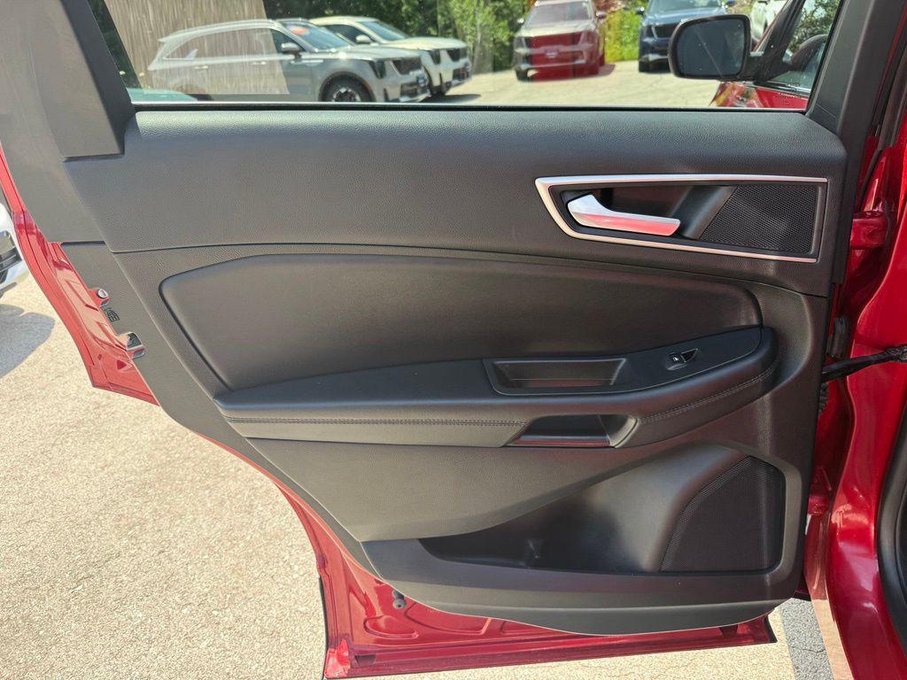 used 2023 Ford Edge car, priced at $24,375