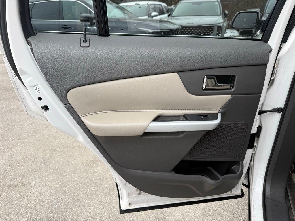 used 2013 Ford Edge car, priced at $5,896