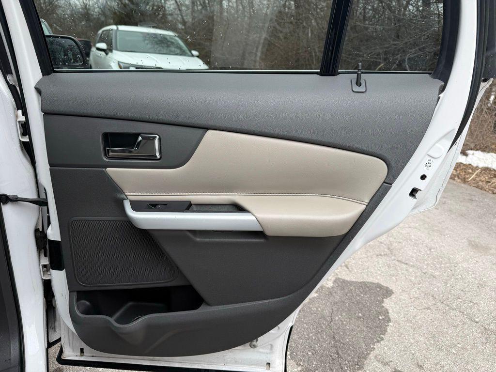 used 2013 Ford Edge car, priced at $5,896