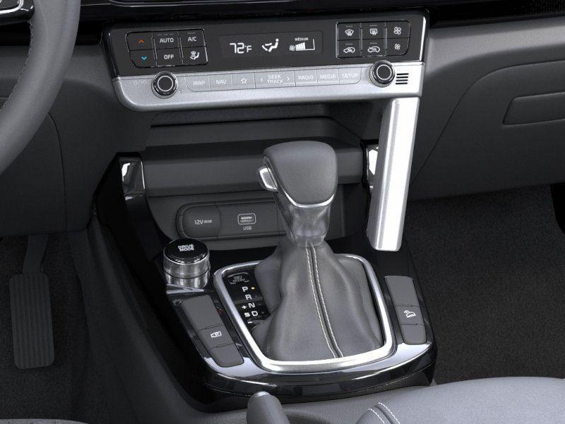 Pluton Blue/Black Roof 2026 Kia Seltos S