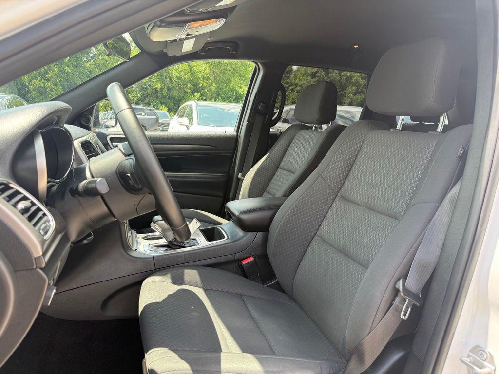 used 2018 Jeep Grand Cherokee car, priced at $18,411