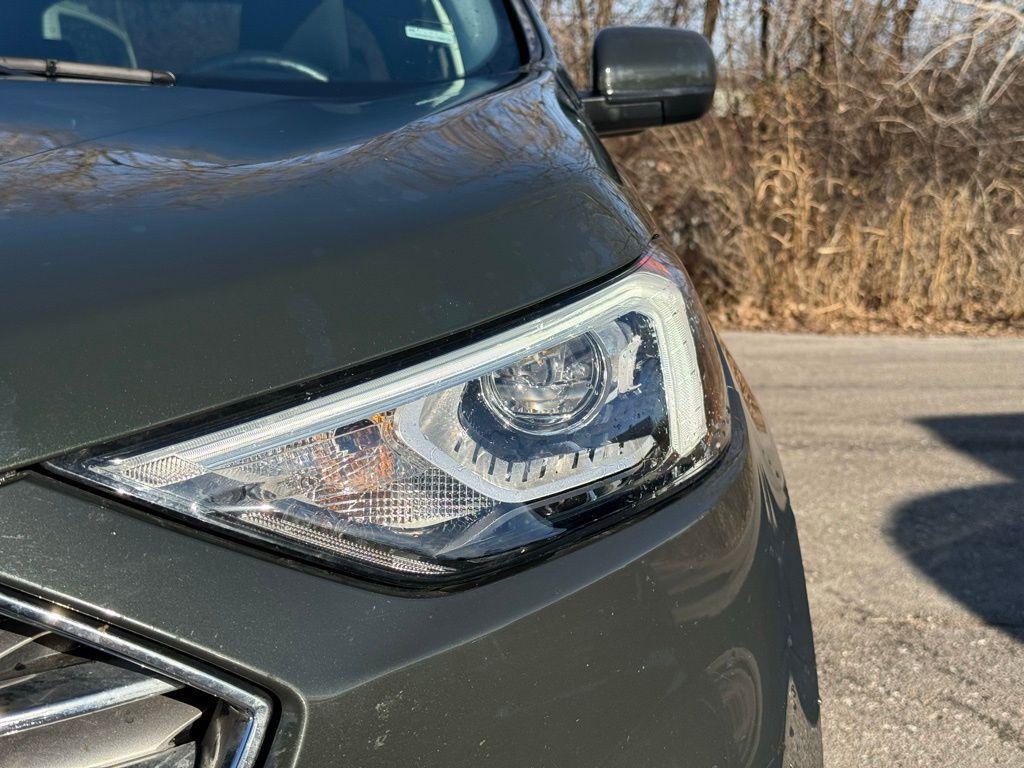 used 2022 Ford Edge car, priced at $19,641