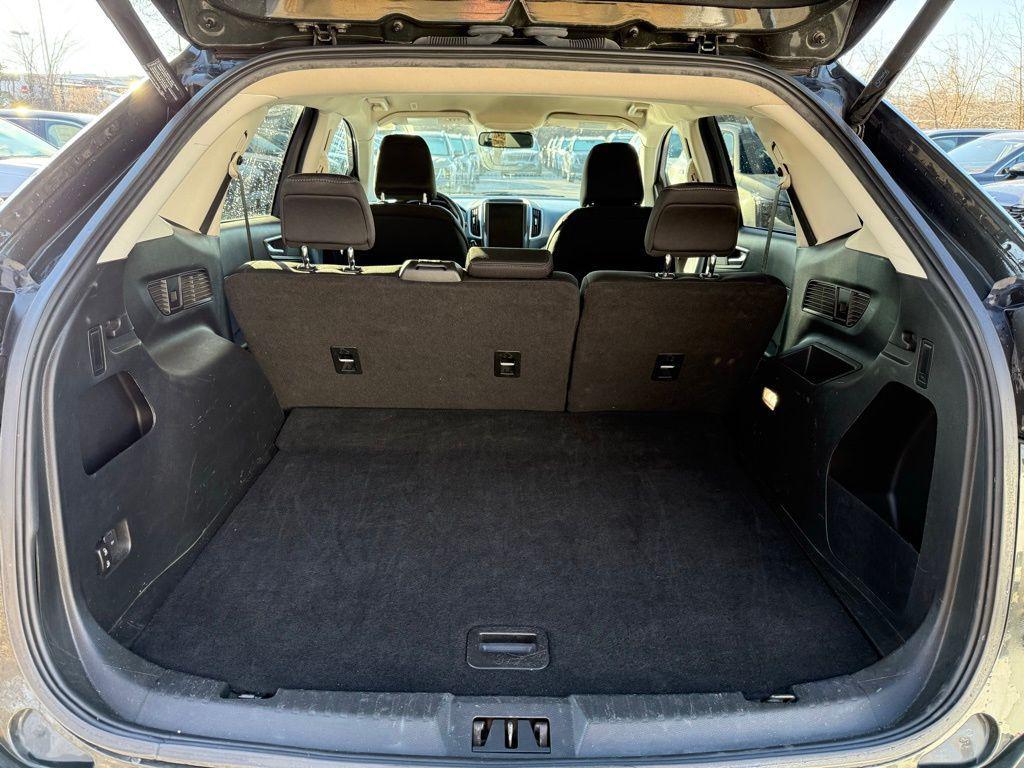 used 2022 Ford Edge car, priced at $19,641