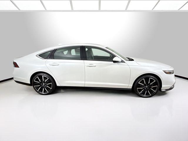 new 2026 Honda Accord Hybrid car, priced at $38,278
