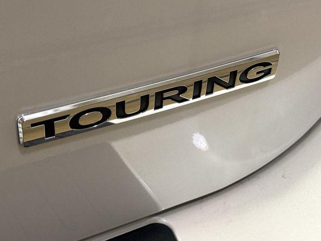 new 2026 Honda Odyssey car, priced at $46,033