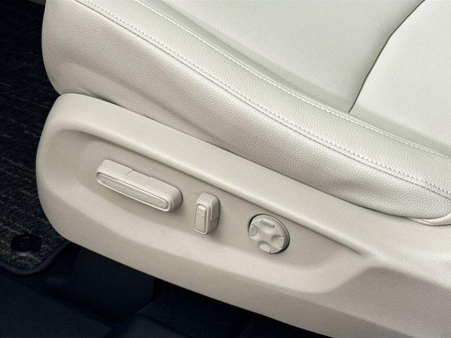 new 2026 Honda Odyssey car, priced at $43,110