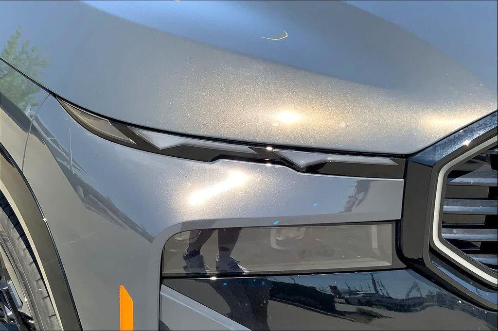 new 2025 BMW XM car, priced at $188,610