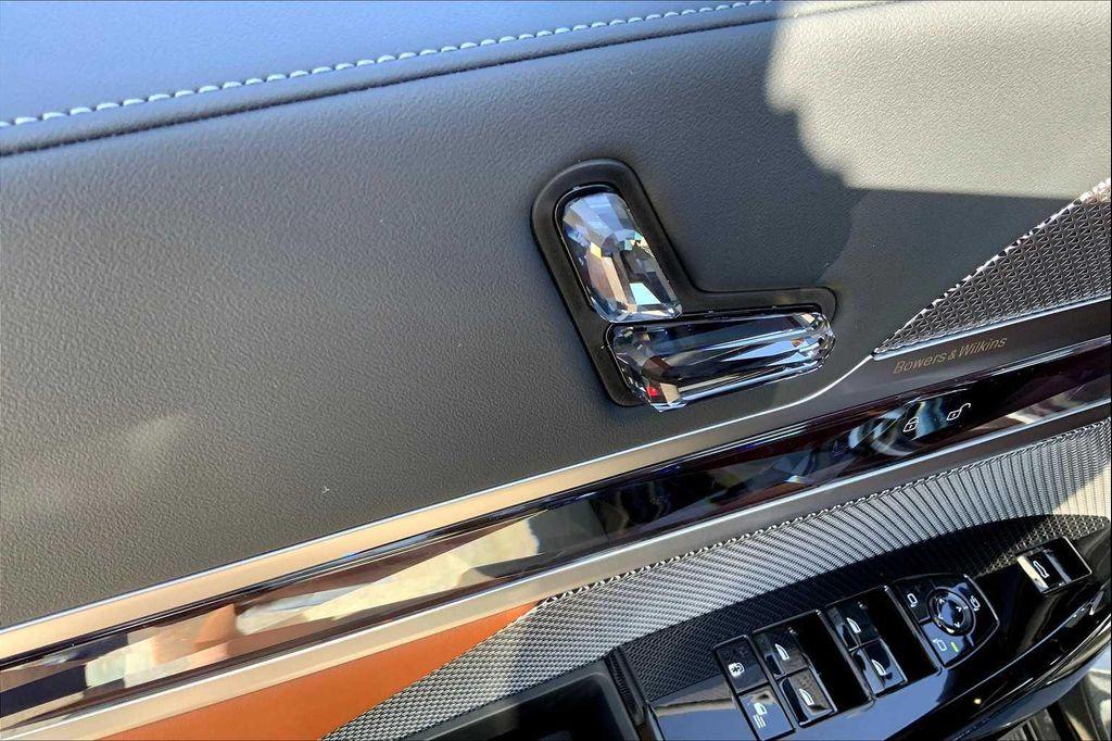 new 2025 BMW i7 car, priced at $119,990