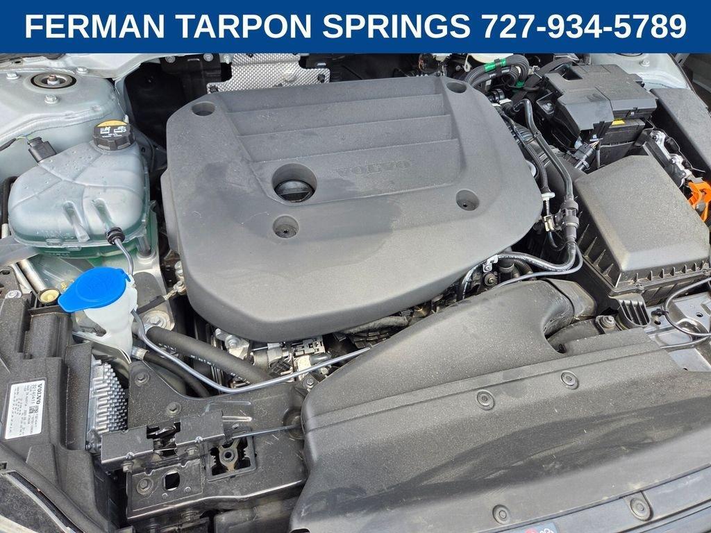 used 2026 Volvo XC40 car, priced at $43,800