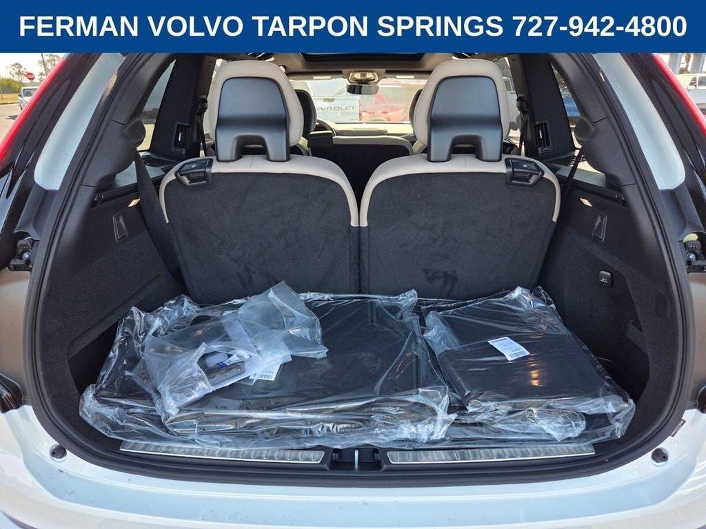 new 2026 Volvo XC90 car, priced at $75,270