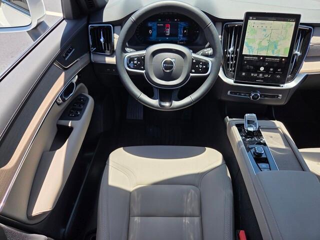 new 2026 Volvo XC90 Plug-In Hybrid car, priced at $74,525