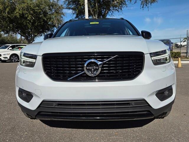 used 2021 Volvo XC40 car, priced at $22,795