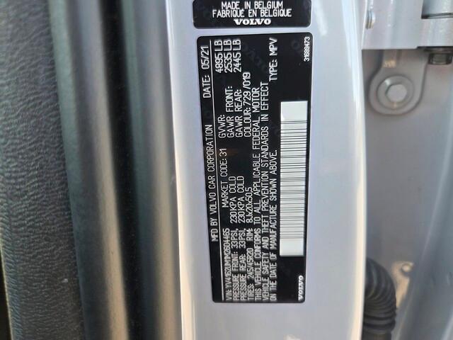 used 2021 Volvo XC40 car, priced at $22,795