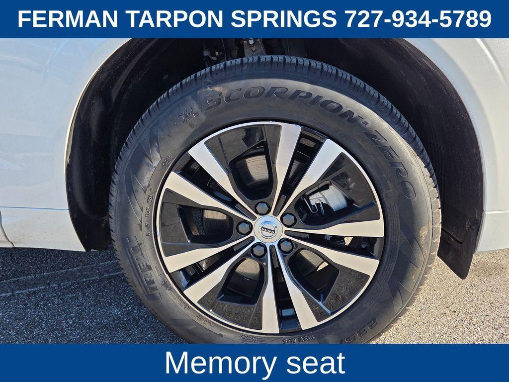 used 2025 Volvo XC60 car, priced at $32,889