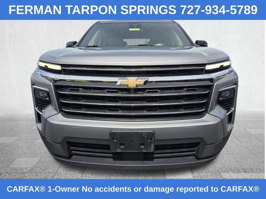 used 2025 Chevrolet Traverse car, priced at $39,800