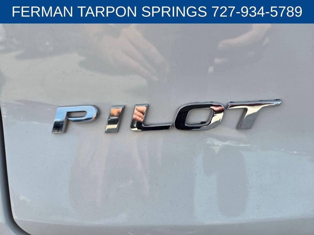 used 2021 Honda Pilot car, priced at $28,050