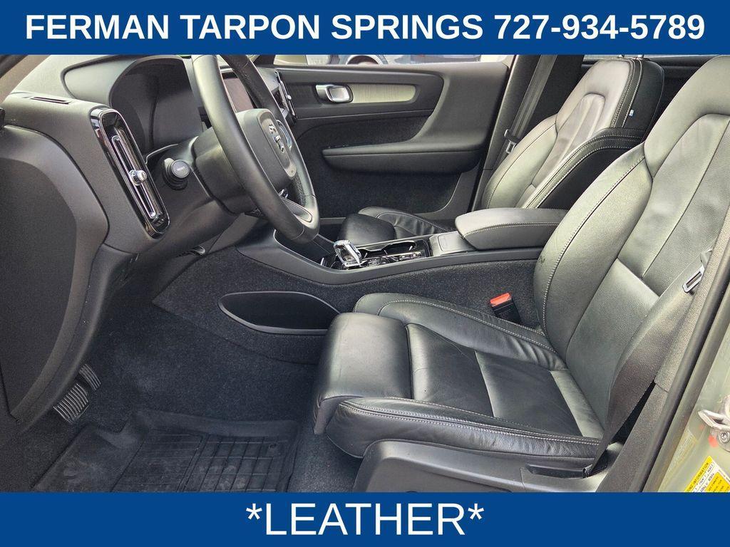 used 2023 Volvo XC40 car, priced at $27,627