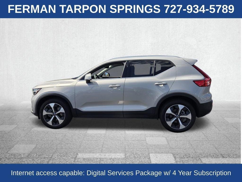 used 2025 Volvo XC40 car, priced at $32,151