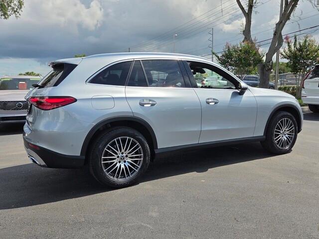 used 2024 Mercedes-Benz GLC 300 car, priced at $37,300