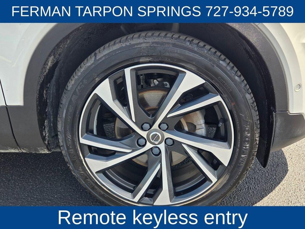 used 2020 Volvo XC40 car, priced at $25,000