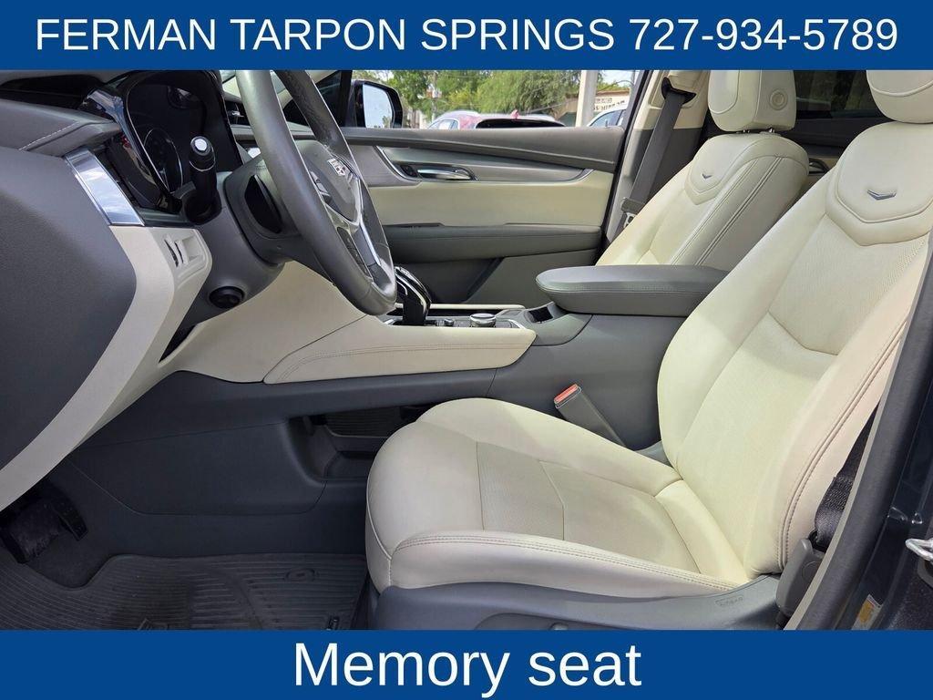 used 2021 Cadillac XT5 car, priced at $23,550